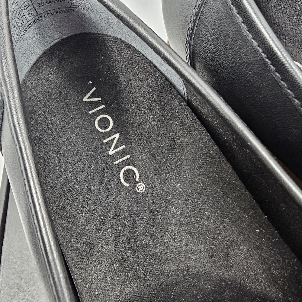 NIB Vionic Cheryl II Loafers Size 10 Black Leather Lug Sole Comfort Slip On - Picture 11 of 14